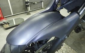 SUZUKI Vｽﾄﾛｰﾑ650A 2019 C733A