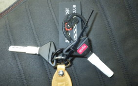 APRILIA RSV4 1100ファクトリ 2024