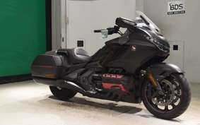 HONDA GL 1800 GOLD WING TOUR SC79