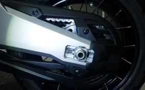 HONDA X-ADV 750 2025 RH21