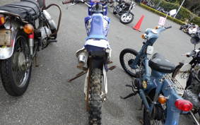 YAMAHA TT-R125 E CE12Y