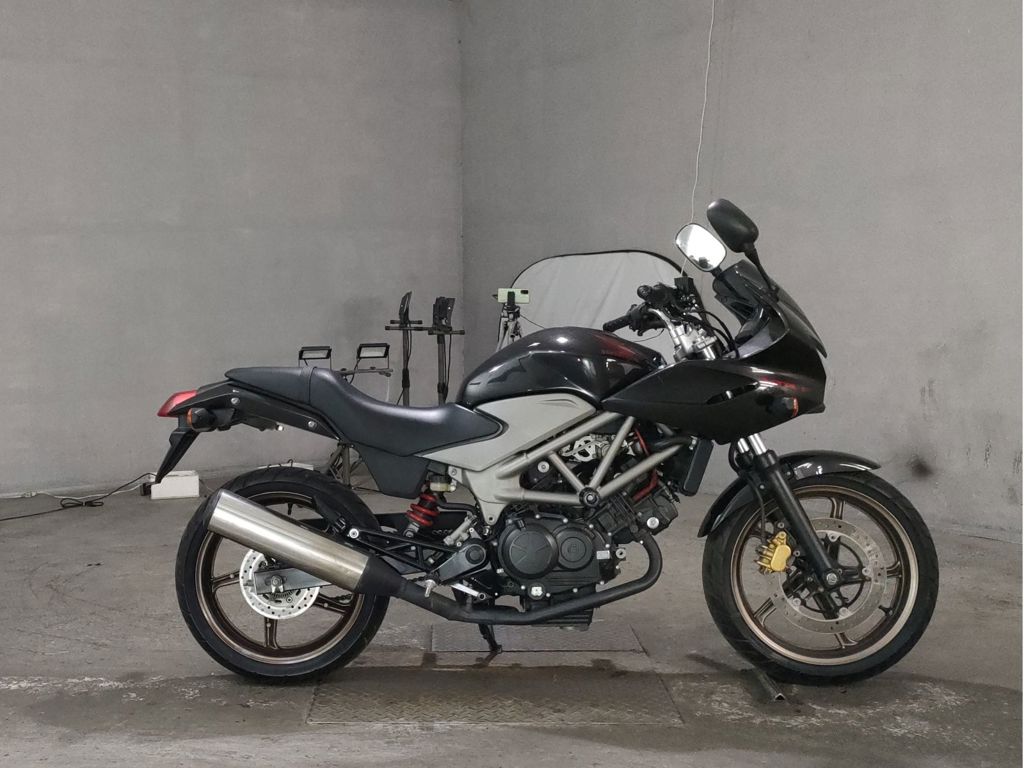 Фото Honda VTR 250 F 2016 с японского аукциона