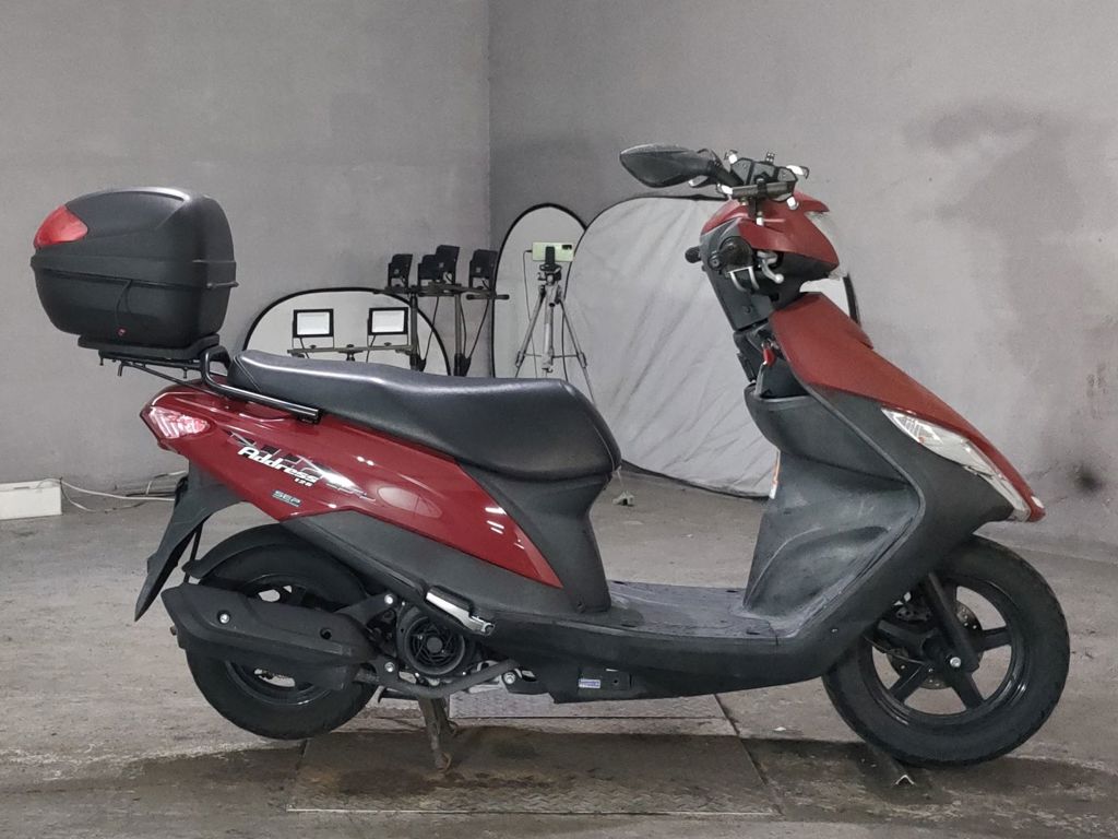 Фото Suzuki ADDRESS V125 с японского аукциона