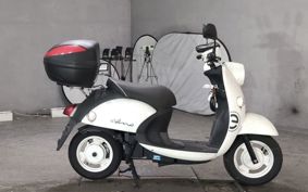 YAMAHA E-VINO SY11J