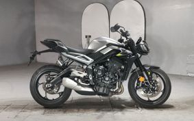 TRIUMPH STREET TRIPLE R 2023 HDA604