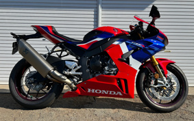 HONDA CBR1000RR-R FB SP 2020 SC82