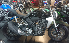 HONDA CB250R MC52