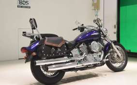 YAMAHA DRAGSTAR 1100 2006 VP13J