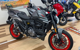 DUCATI MONSTAR 937 2023 4M00