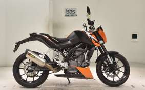 KTM 125 DUKE 2023