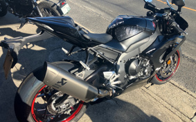 HONDA CBR1000RR-R FB 2021 SC82