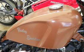 HARLEY XL1200C 2005