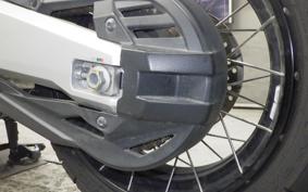 HONDA X-ADV 750 2018 RC95