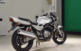 SUZUKI GSX250FX ZR250C