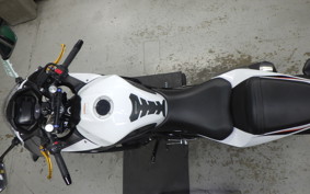 SUZUKI GSX250 R