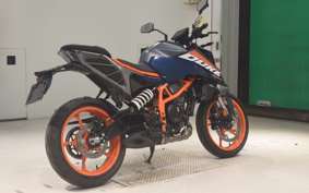 KTM 390 DUKE 2024