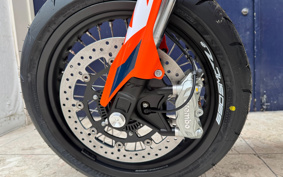 KTM 690 SMC R LSV40