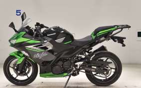 KAWASAKI NINJA 400 2025 EX400L