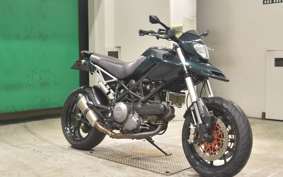 DUCATI HYPERMOTARD 796 2011