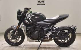 TRIUMPH TRIDENT 660 2023
