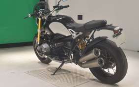 BMW R NINE T 2014