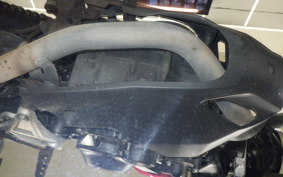 HONDA CB250R MC52