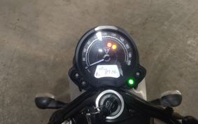 TRIUMPH STREET TWIN 900 2020 DAD74G
