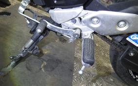 YAMAHA FZ25 2000