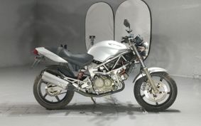 HONDA VTR 250 MC33
