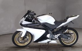 YAMAHA YZF-R125 RE06