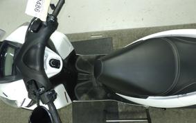 YAMAHA TRICITY 125 SEK1J