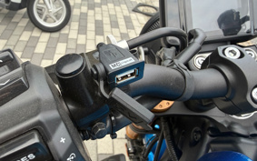 YAMAHA XSR900 2023 RN80J