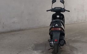 SUZUKI ADDRESS V100 CE13A