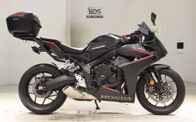 HONDA CB650R E-Clutch 2025 RH17