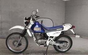 SUZUKI DJEBEL200 SH42A