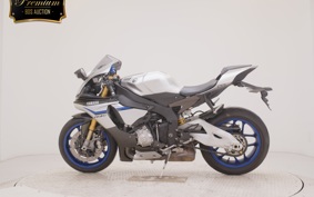YAMAHA YZF-R1 M 2016