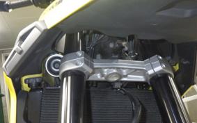 SUZUKI Vｽﾄﾛｰﾑ1050XT 2020 EF11M