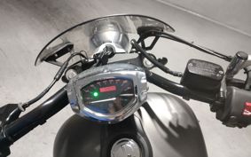 YAMAHA XVS1300CU 2017 VP36