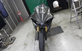 YAMAHA YZF-R1