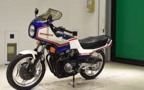 HONDA CBX550F INTEGRA 2025 PC04