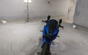 SUZUKI GSX-8R EM1AA
