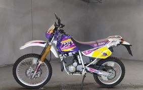 SUZUKI DR250R SJ45A