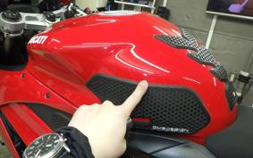 DUCATI PANIGALE V2 2022