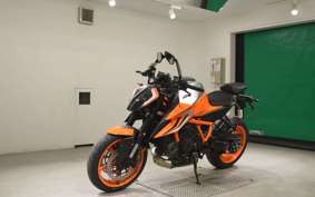 KTM 1290 SUPER DUKE R EVO