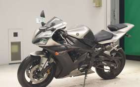 YAMAHA YZF-R1 2002