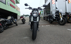 HONDA CB250R MC52
