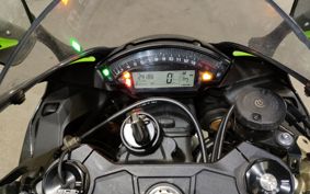 KAWASAKI ZX 10 NINJA R 2020 ZXT02E