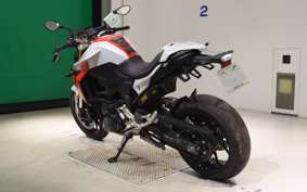 BMW F900R 2021
