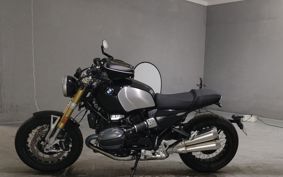 BMW R12 nine T 2024 0N01
