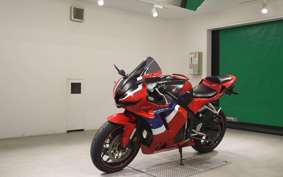 HONDA CBR600RR 2021